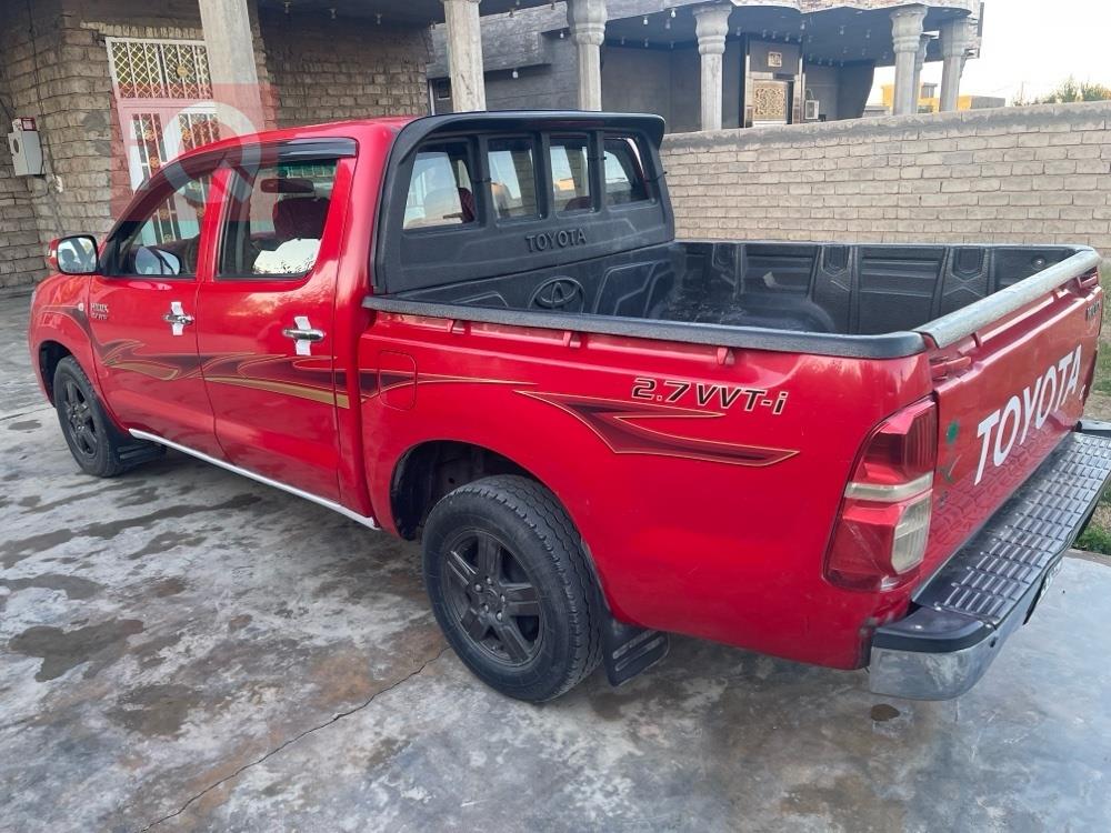 تويوتا هايلوكس